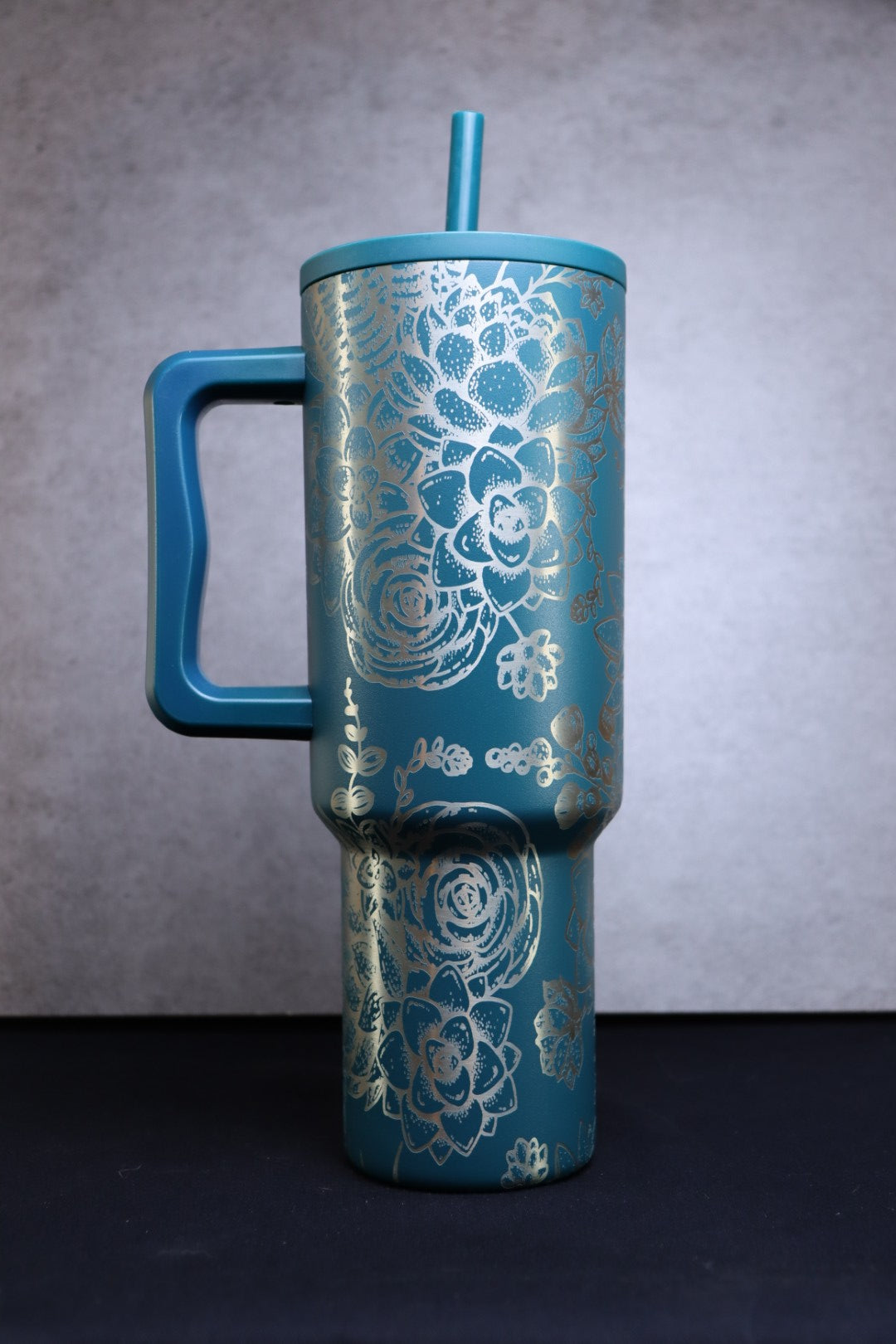Succulents on Teal 40oz Simple Modern