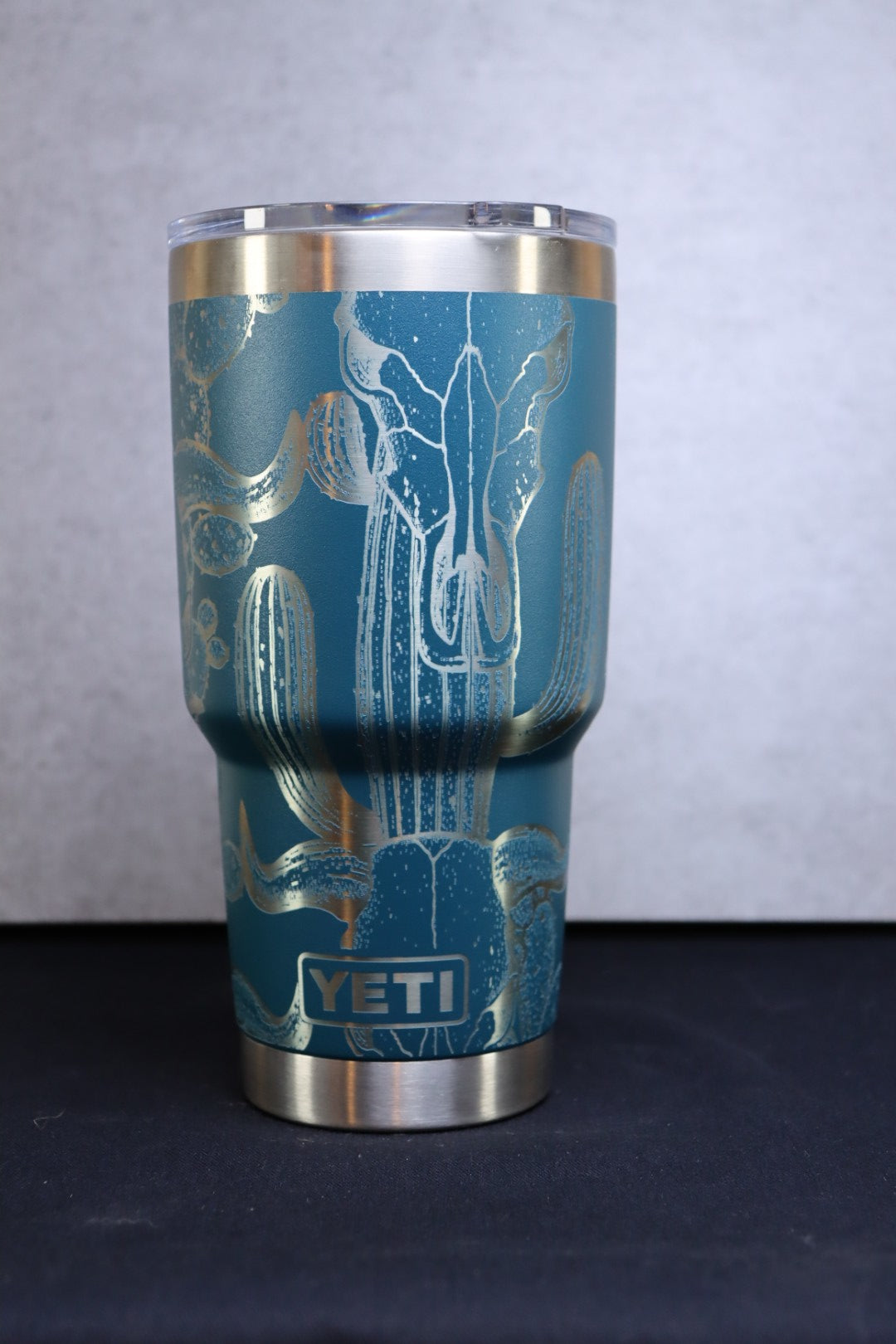 Cactus & Cow Skull on Teal 30oz Yeti