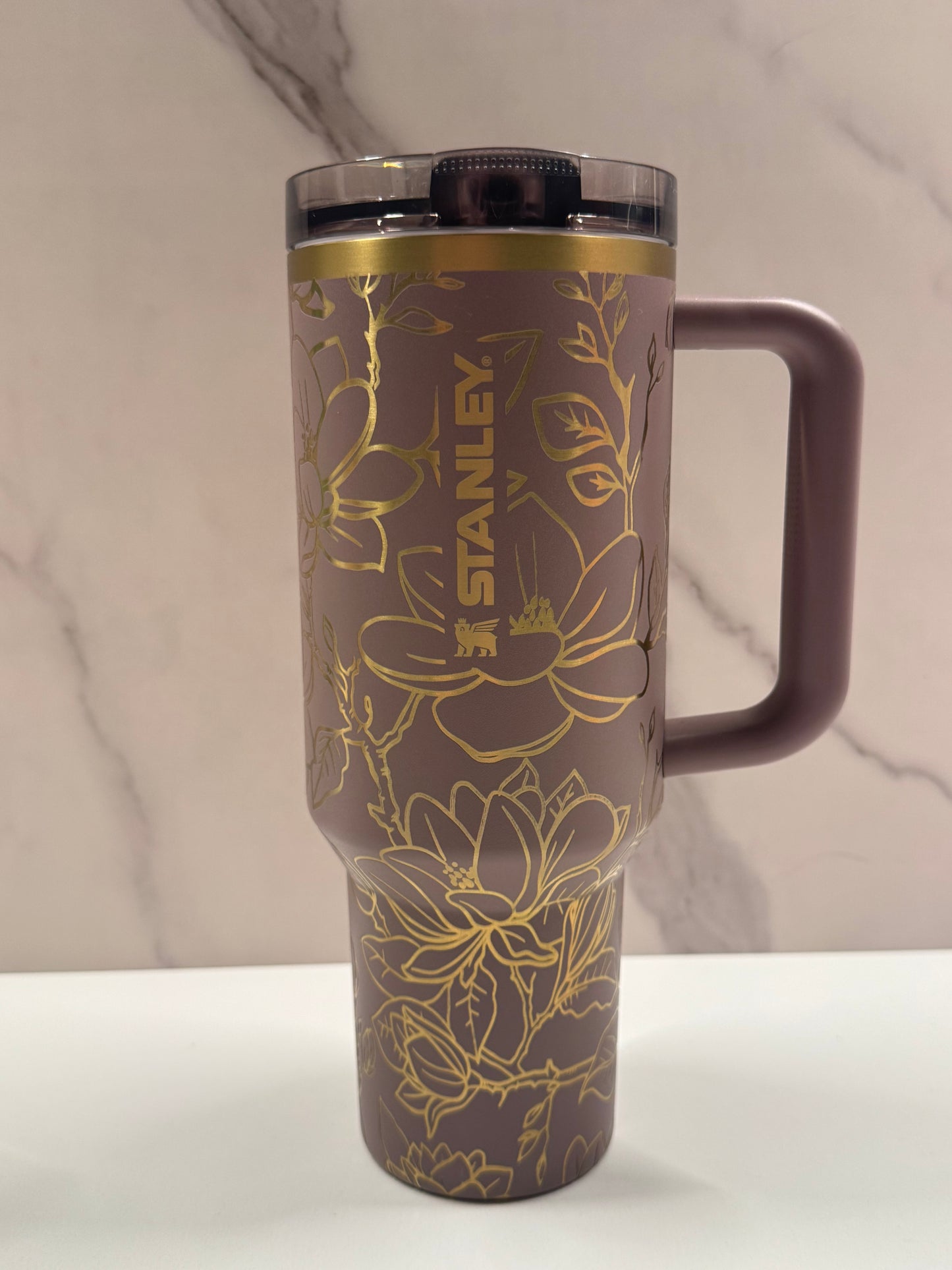 Magnolias on Cashmere 40oz Stanley Protour