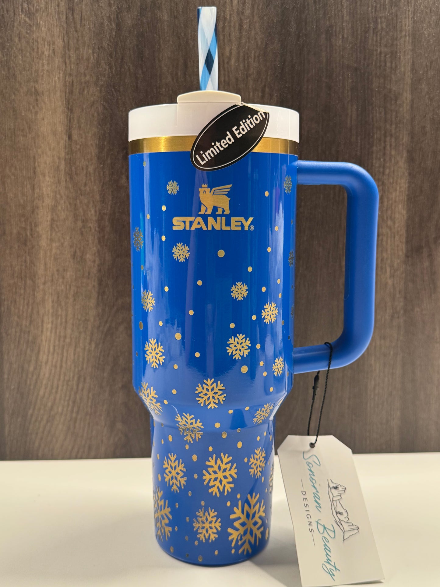 Snowflakes on Artic Twist 40oz Stanley