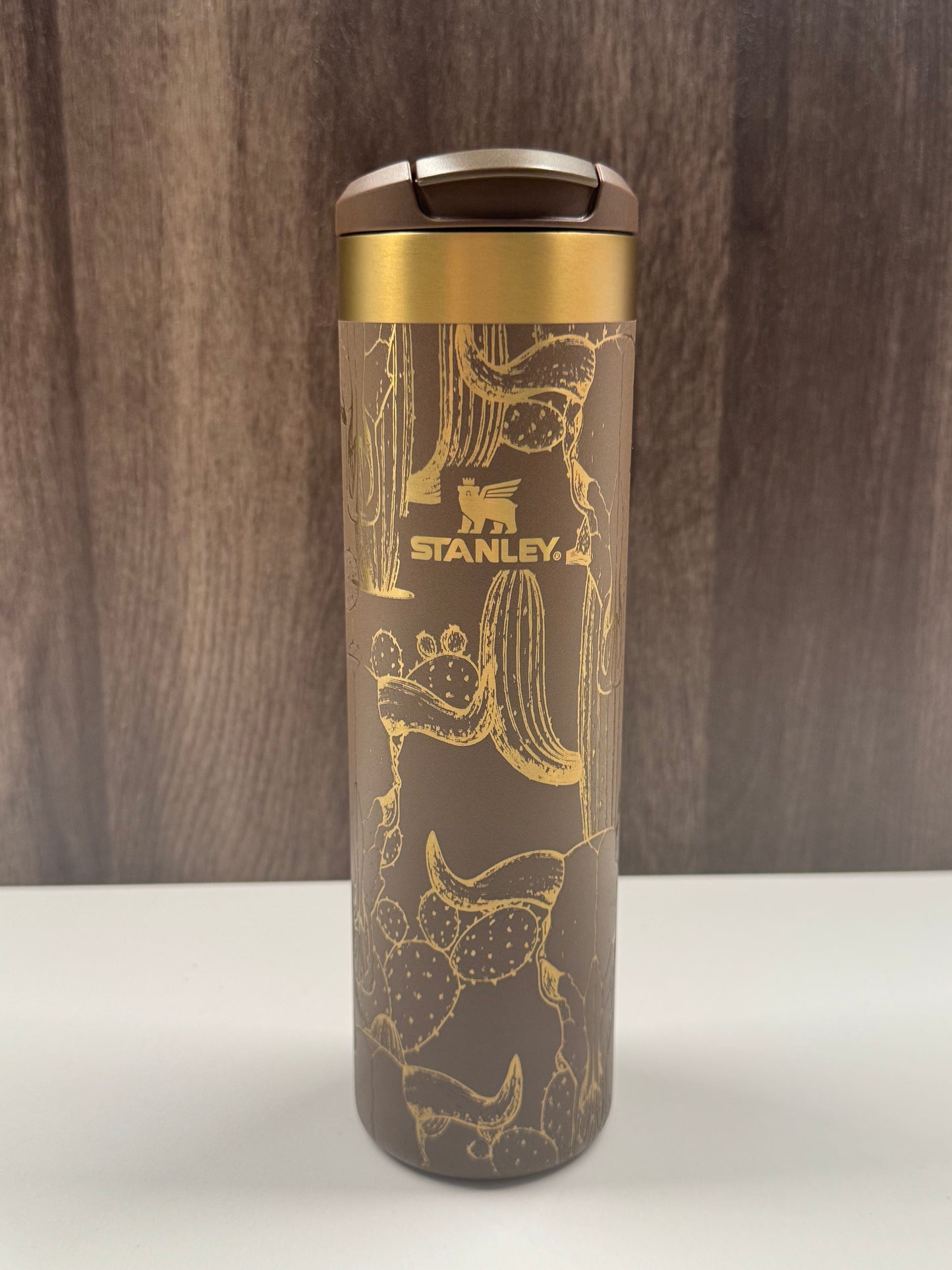 Cow Skull & Cacti on Espresso 20oz Stanley Transit Bottle