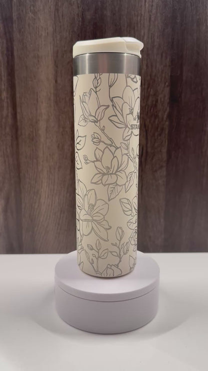 Magnolias on Cream 20oz Stanley Transit Bottle